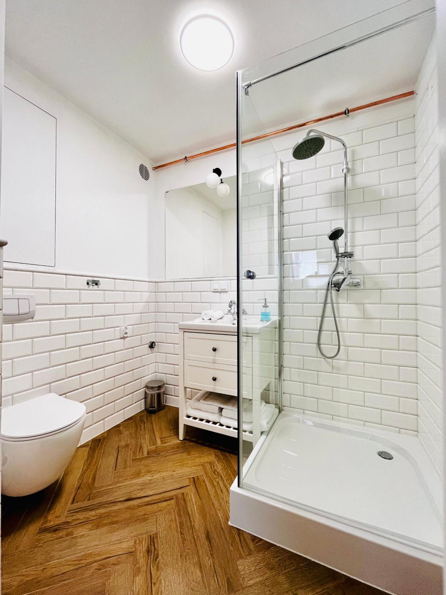 Apartamenty Kamienica Centrum - 1 Maja Lubiń 外观 照片